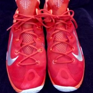 New Nike Neon Orange Mens Sneakers size 17